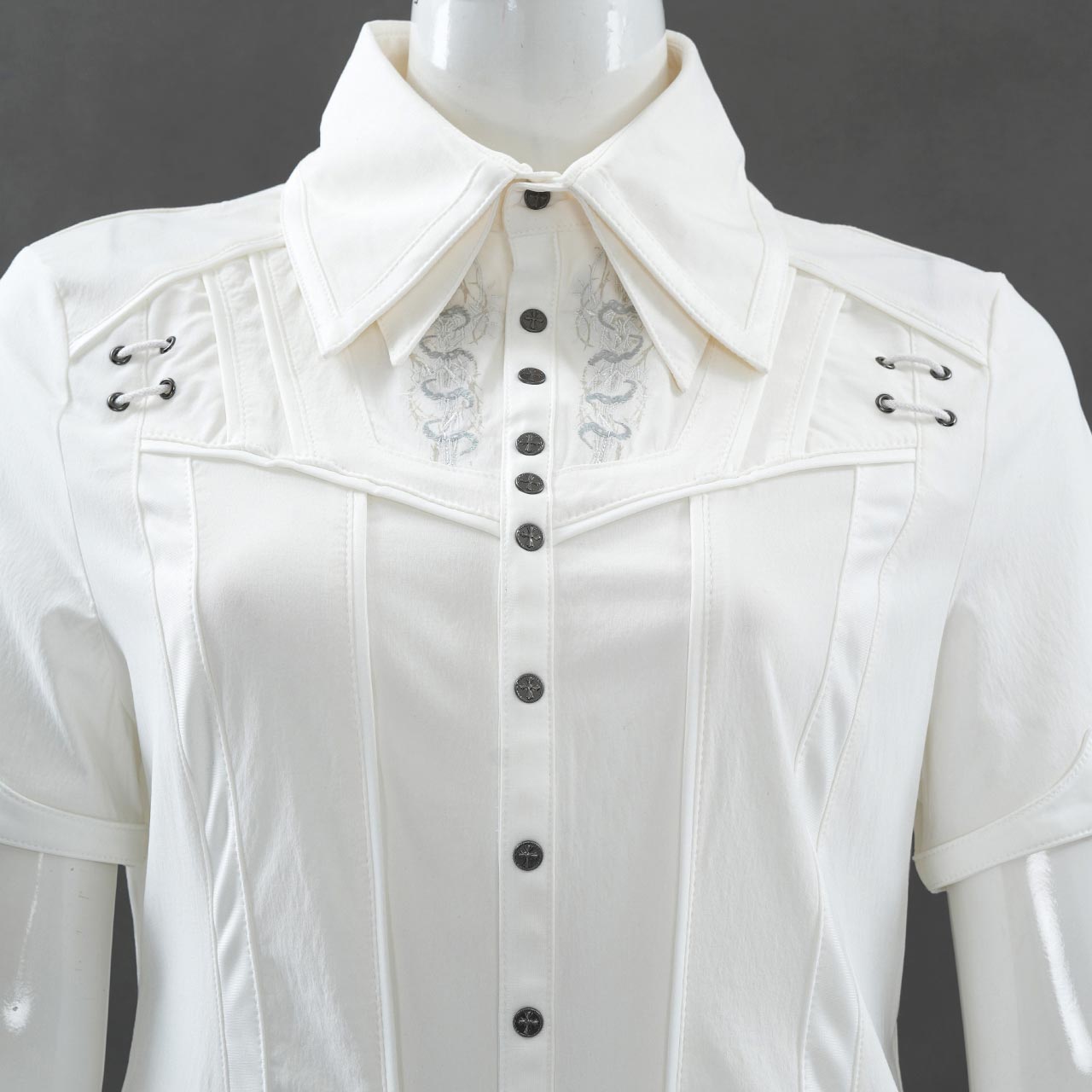 Echoes of Apocalypse 半袖ブラウス