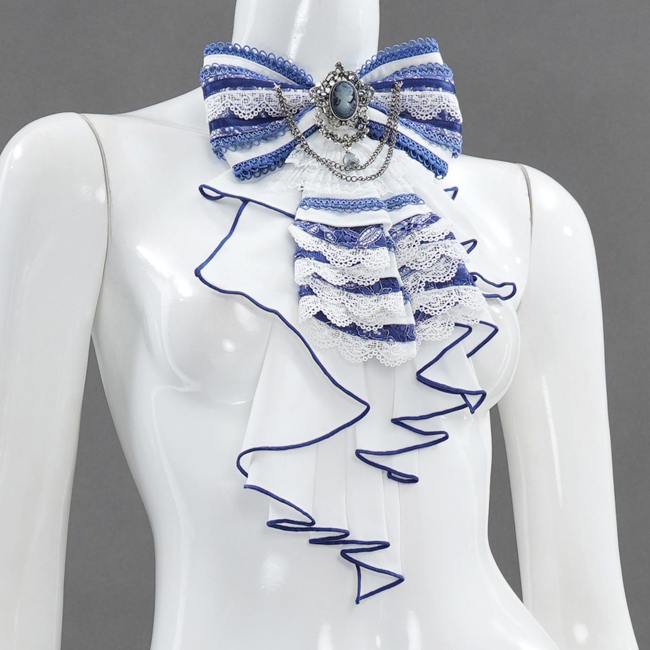 Fairy tale Rose リボンジャボタイ