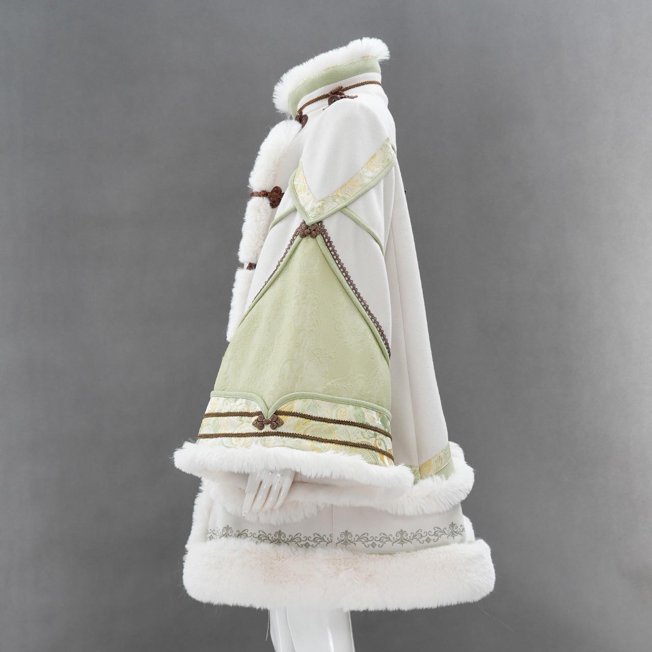 雪蜜跡（ゆきみつあと）チャイナコート